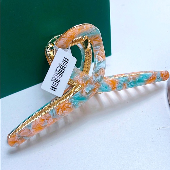 Hair Claws - Picture 4 of 4